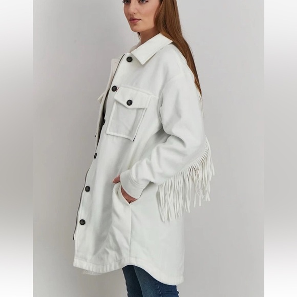 LEVI’S FRINGE WHITE SHIRT STYLE WESTERN LONGLINE JACKET SIZE XS NWT - Picture 4 of 16